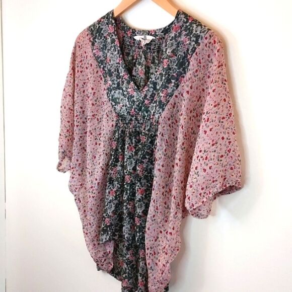 Black Poppy Boho Blouse - Picture 3 of 7
